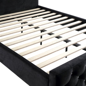 Dallas Velvet Bed With Tufted Diamond Black